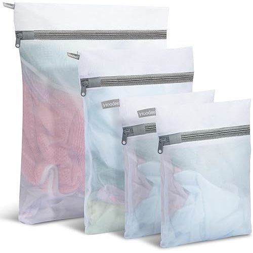Mesh Laundry Bags for Delicates, 4Pcs Laundry Bags Mesh Wash Bags,Lingerie Bags for Washing Delicates, Laundry Bag for Delicates (1 Large,1 Medium,2 Small)