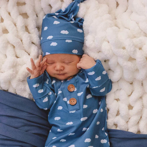 Sweet Dreams Newborn Baby Knot Gown & Hat