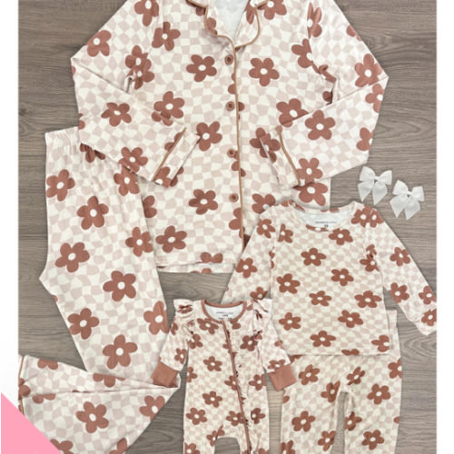 Mom & Me - Bamboo Checkered Blossoms Pajamas | Sparkle In Pink