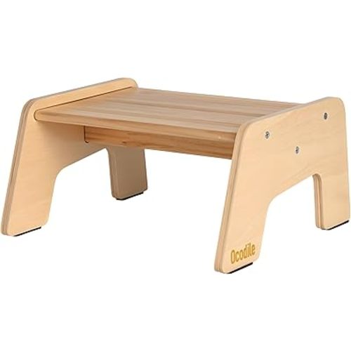 OCODILE 1-Step Wooden Step Stool for Toddlers | Kids Step Stool for Bathroom Sink, Kitchen, and Potty Training | Non-Slip Stool for Toilet Independence | Wooden Step for Children Ages 2+ Varnished