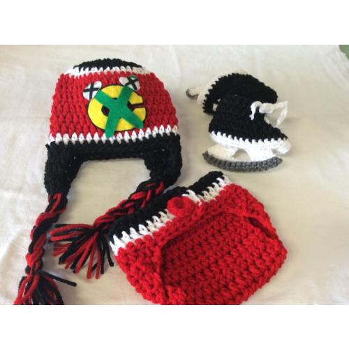 Chicago Blackhawks Crochet Baby Set: Hockey Hat, Diaper Cover, Booties