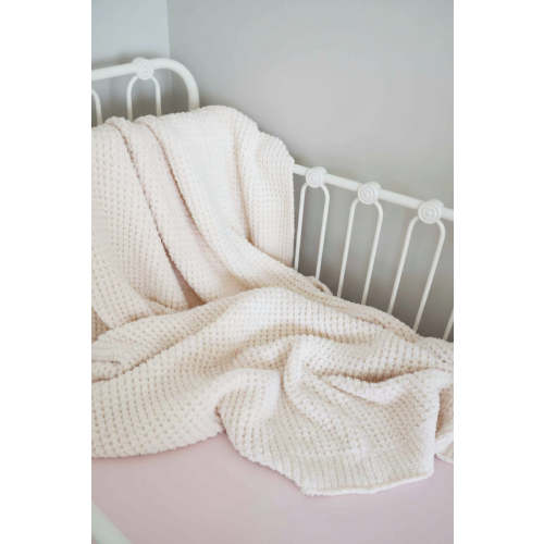 CuddleLane™ Luxe Waffle Blankets | Whisper