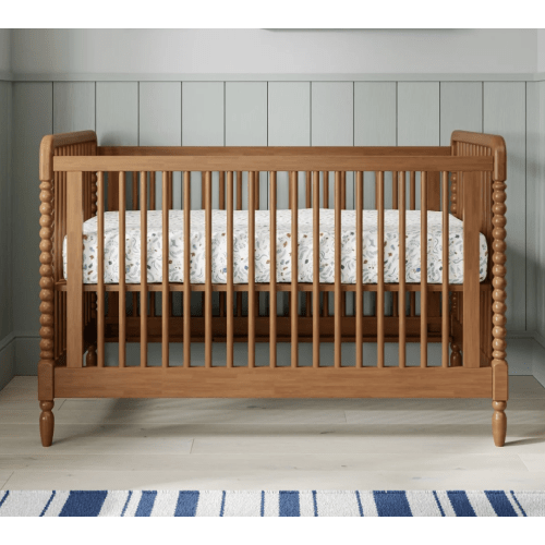 Nestig The Briar 4-in-1 Crib in Walnut