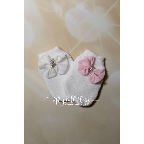 Newborn Girl Mittens: PINK Infant Mittens with Rhinestone Bow