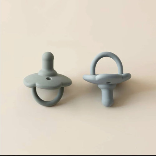 Silicone Pacifier Set (2-Pack)
