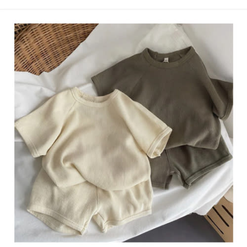 Waffle T-shirt and Shorts Set – Teeny Mini Me