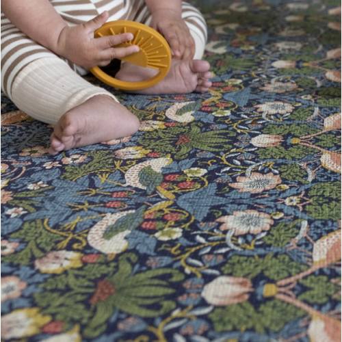 Morris & Co. The Strawberry Thief Play Mat – Totter and Tumble LLC