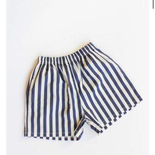 market shorts – The August People