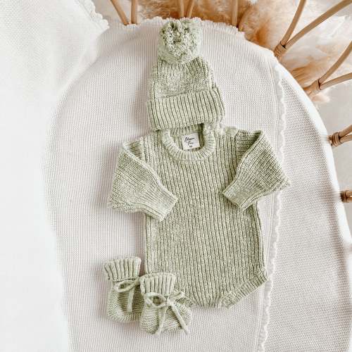 Pear Chunky Knit Romper & Beanie Bundle - NB – Blossom and Pear