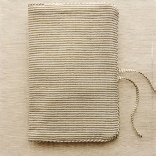 STRIPED MUSLIN BABY WIPE HOLDER - Baby accessories - KIDS AND BABY - BABY | Zara Home United States of America