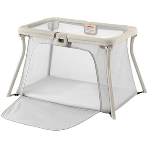 Chicco Alfa Lite Ultra-Lightweight Portable Playard with Travel Bag