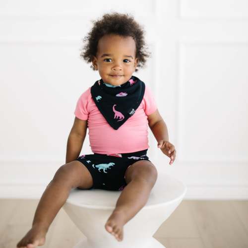 Bib in Midnight Roar