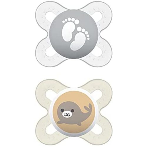 MAM Start Newborn Pacifiers (2 pack, 1 Sterilizing Pacifier Case), Newborn Unisex Pacifiers, Best Pacifier for Breastfed Babies, Baby Pacifiers, Designs May Vary