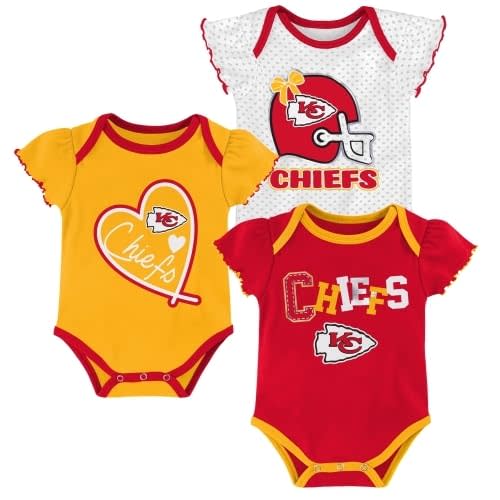Outerstuff NFL Teams Newborn Baby and Infant Short Sleeve Bodysuit 3-Pack (0-18M)