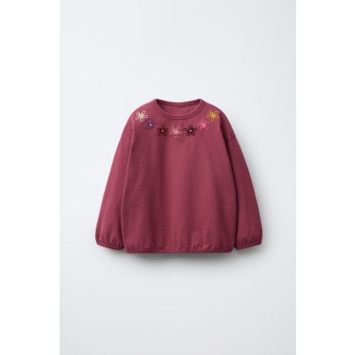 CONTRAST EMBROIDERY T-SHIRT - Burgundy | ZARA United States