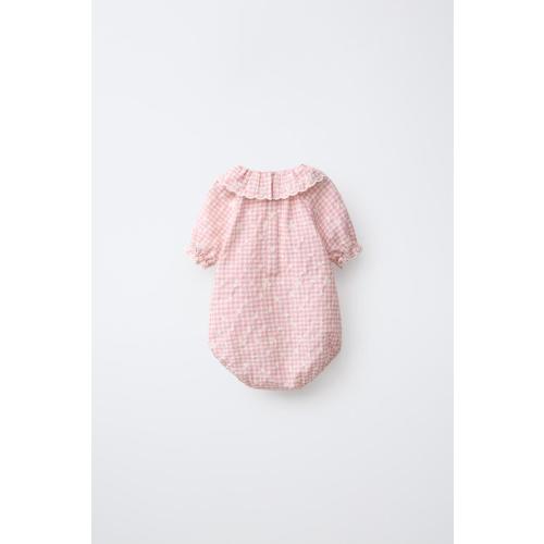 GINGHAM BODYSUIT WITH EMBROIDERED FLOWERS - Pink / White | ZARA United States