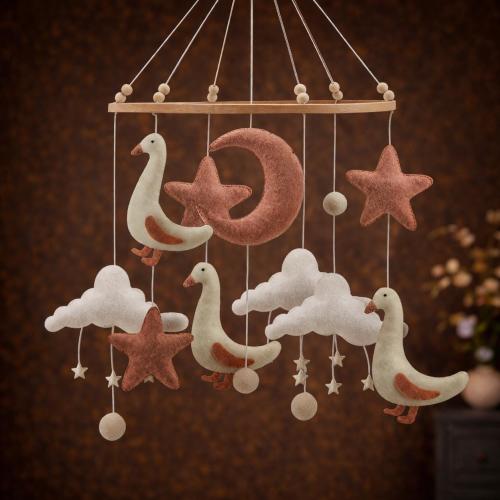 Felt Baby Mobile, Goose Nursery Mobile, Moon Star Crib Mobile, Neutral Baby Decor, Handmade Nursery Hanging, Baby Shower Gift