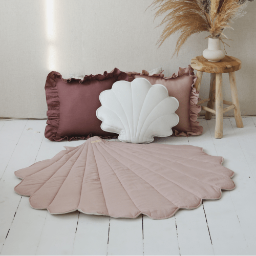 Linen “Powder Pink” Shell Mat