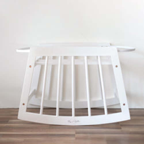 Modern Rocking Moses Bassinet Standwith brakeWhite