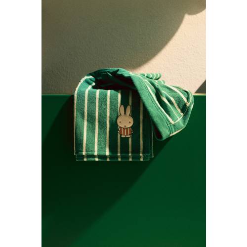 CAPE-STYLE BABY TOWEL WITH APPLIQUÉ