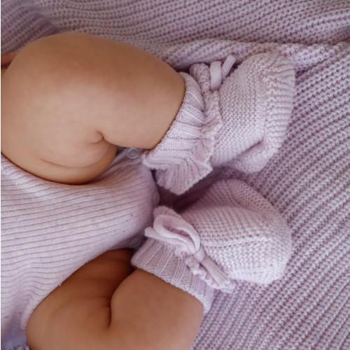 BOOTIES LAVENDER FLECK FRILL