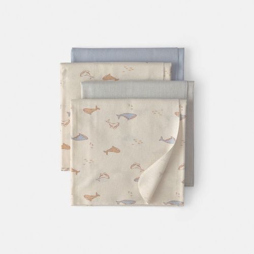Baby Carter's 4-Pack Whale Receiving Blankets