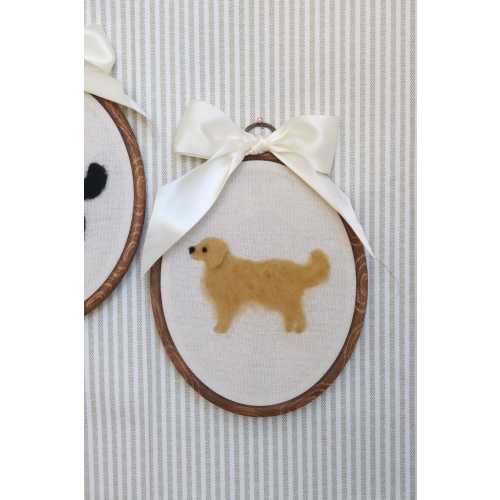 Needle Felted Golden Retriever - Bernese Mountain Dog Portrait: Personalized Pet Art in Embroidery Hoop