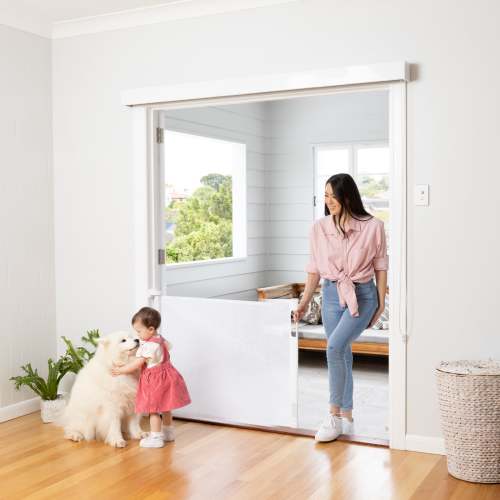 Easy Fit Retractable Baby Gate | 13-71" W x 33" H – Perma Child Safety US