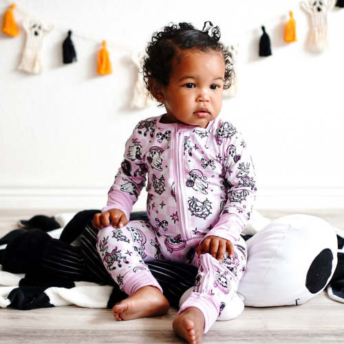 Haunt The Halls Bamboo Pajamas – Holiday Kids PJs | Halloween Christmas Sleepwear
Zipper Pjs-Black & Pink