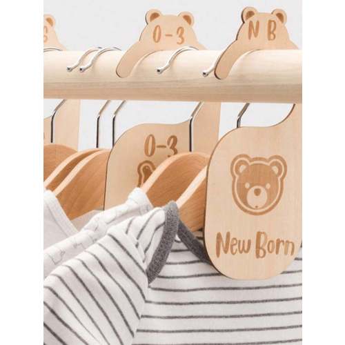 1Set/7pcsBeautiful Wooden Baby Closet Dividers - Cute Bear Design For Newborn To 24 Months Size Clothes - Adorable Nursery Decor Hanger Dividers Easily Organize Your Little Baby Girls Or Boys Room | SHEIN USA