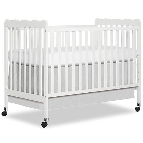 Dream On Me Carson Classic 3-in-1 Convertible Full-Size Baby Crib in White, GreenGuard Gold & BSA, 4 Mattress Heights, Converts to Day & Toddler Bed, Locking Wheels, Classic Nursery Design