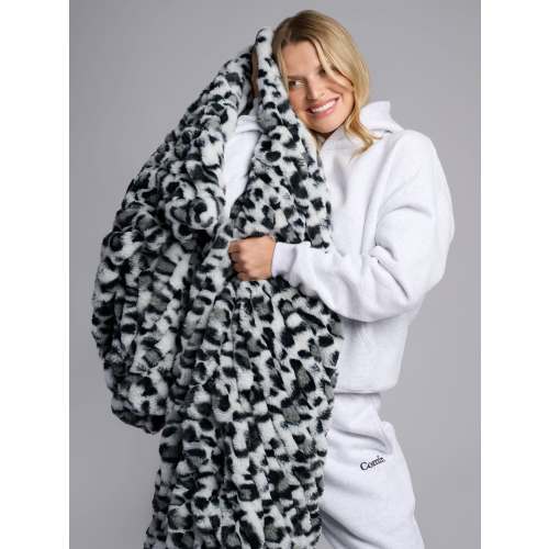 Dreamer Blanket | Super Soft, Cozy Oversized Blanket | Comfrt