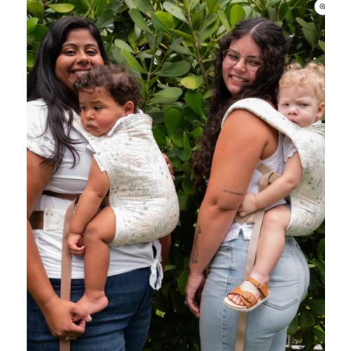 Cove Lark Baby Carrier - Soft Blue Soft Structured Carrier | hope&plum