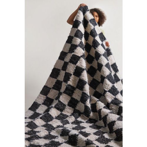 Checkerboard Woven Shag Rag Rug
