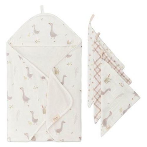 Charlie Farmhouse Goose Baby Bath Towel & Wash Cloth Set