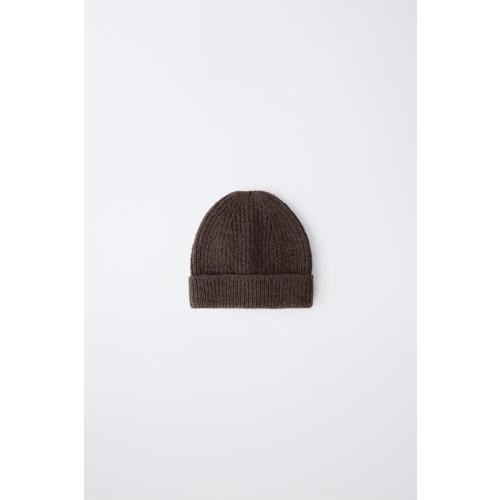 KNIT BEANIE HAT - Light beige | ZARA United States