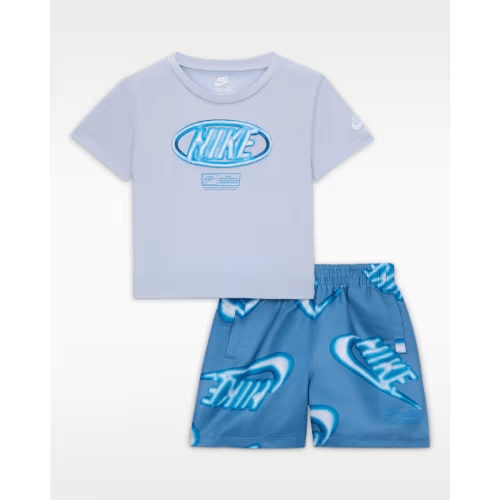 Nike Sportswear Club Baby 2-Piece Floatie T-Shirt and Shorts Set. Nike.com
