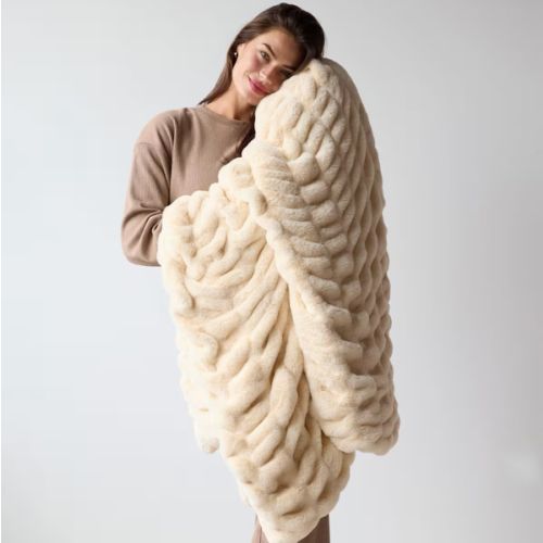 Dreamer Blanket | Super Soft, Cozy Oversized Blanket | Comfrt