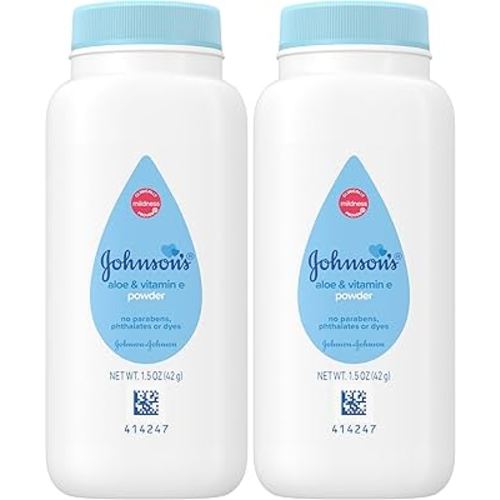 Johnson's Baby Cornstarch Baby Powder, 1.5 oz | Naturally Derived | With Aloe & Vitamin E | For Delicate Skin | Hypoallergenic