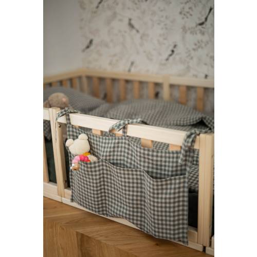 Linen pocket organiser. Baby bed pocket organiser. Baby crib pocket organiser