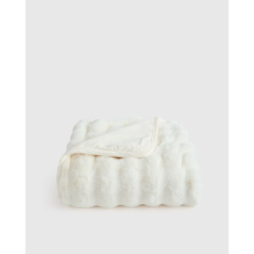 Ruched Faux Fur Throw in Ivory