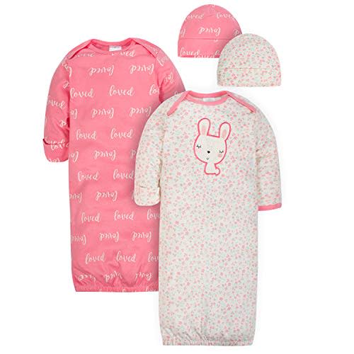 Gerber Baby Girls 4-Piece Organic Gown and Cap Set, bunny love, 0-6 Months