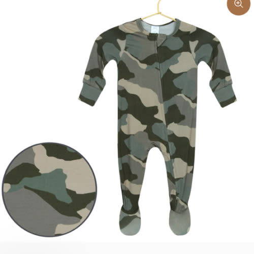 Roger Zipper Footies