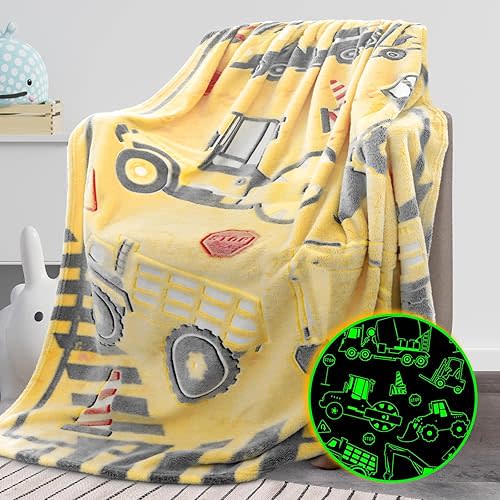 REXEO Tractor Blanket Glow in The Dark Truck Blanket for Kids Cute Soft Excavators Throw for Boys Fleece Construction Toddler Boy Birthday Gifts for Kids