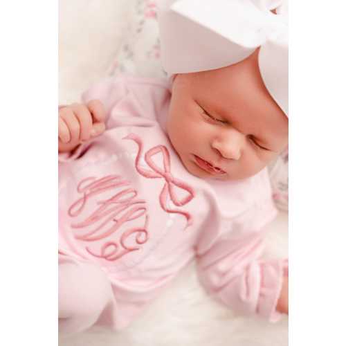 Baby girl newborn outfit, personalized baby shower gift,  creations, monogrammed set, take me home set,  shower gift, pearl P