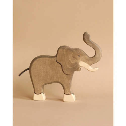 Holztiger Elephant, Trunk Raised