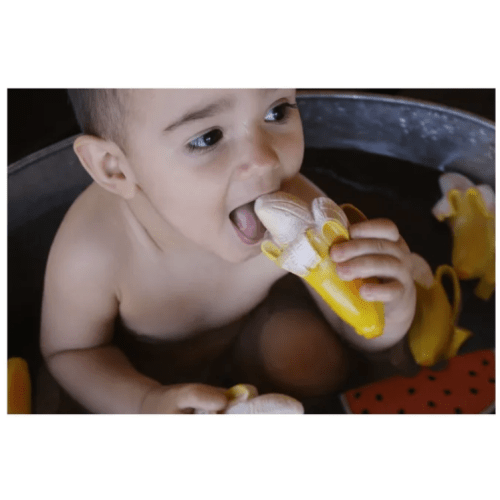 Oli & Carol - Ana the Teething Banana - Yellow | Smallable