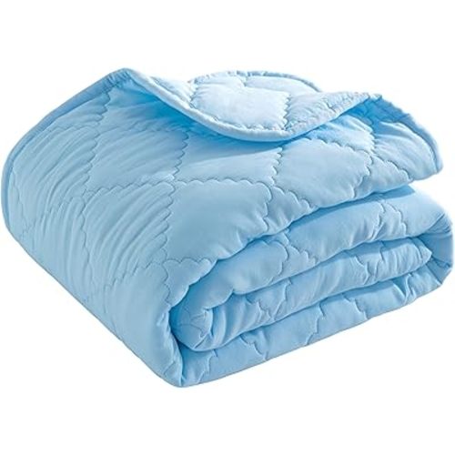 BEDSUM Toddler Comforter, Brushed Microfiber Crib Blanket - All Season Quilted Down Alternative Nursery Bedding - Lightweight Breathable Baby Blanket for Stroller & Nap, 39x47, Aqua