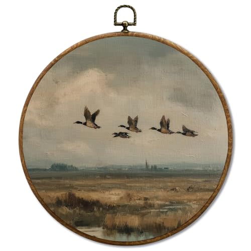 JUIOEIU Vintage Flying Duck Round Wall Decor, Rustic Mallard Duck Framed Canvas Prints, Farmhouse Country Waterfowl Landscape Wall Art Hanging Decorations for Home Bedroom Living Room Decor, 10x10in