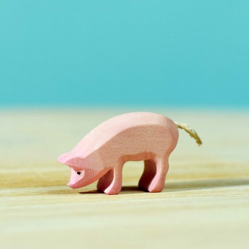 Piglet Eating